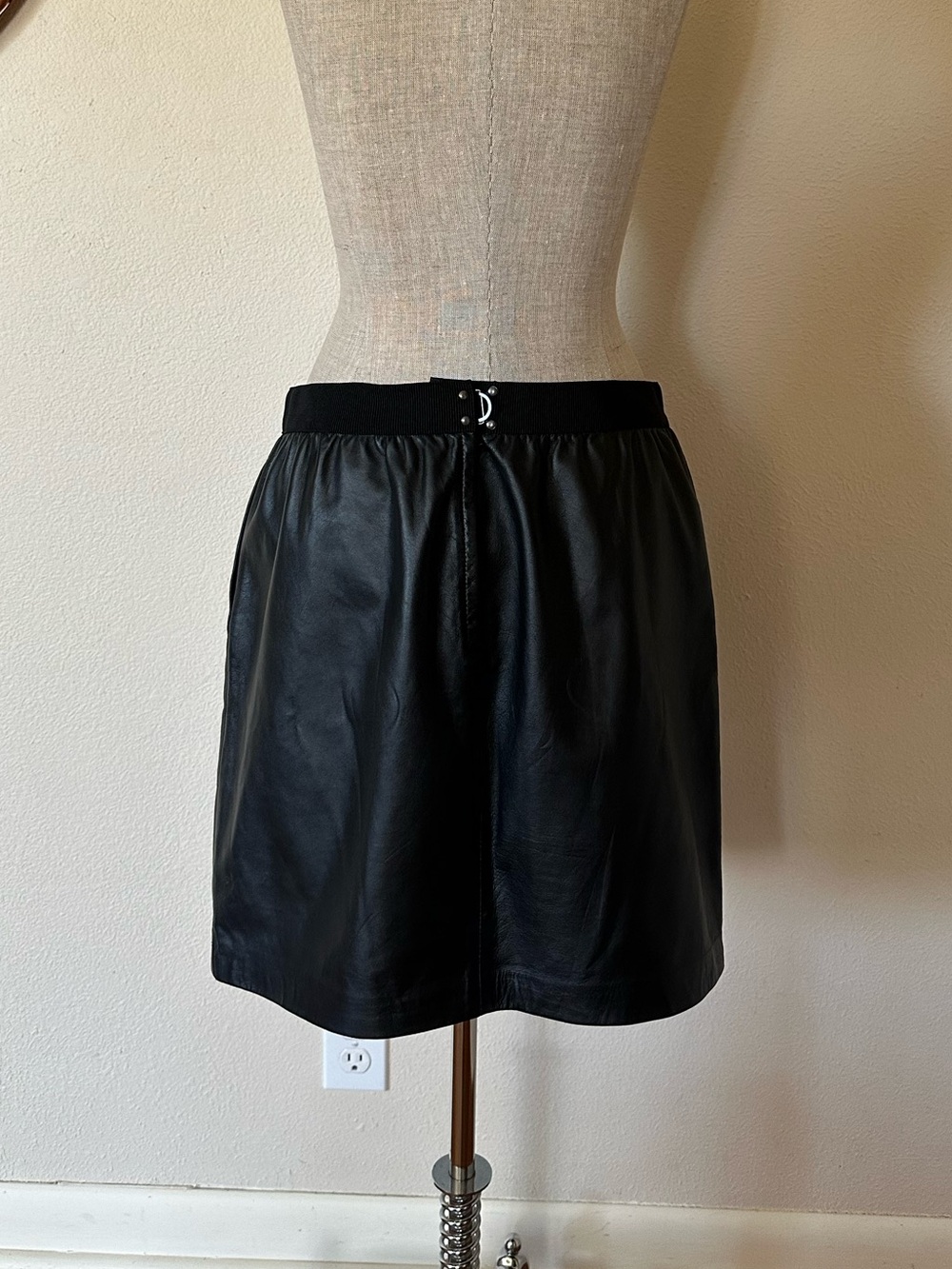 Ann Taylor Loft Black Leather Skirt Straight Pencil Womens 6 Pockets - Picture 7 of 10